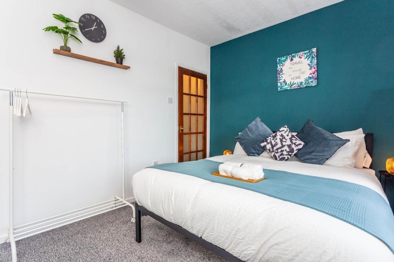 New Large 2 Bed Entire Apartment Near Newcastle Upon Tyne With Free Parking エクステリア 写真