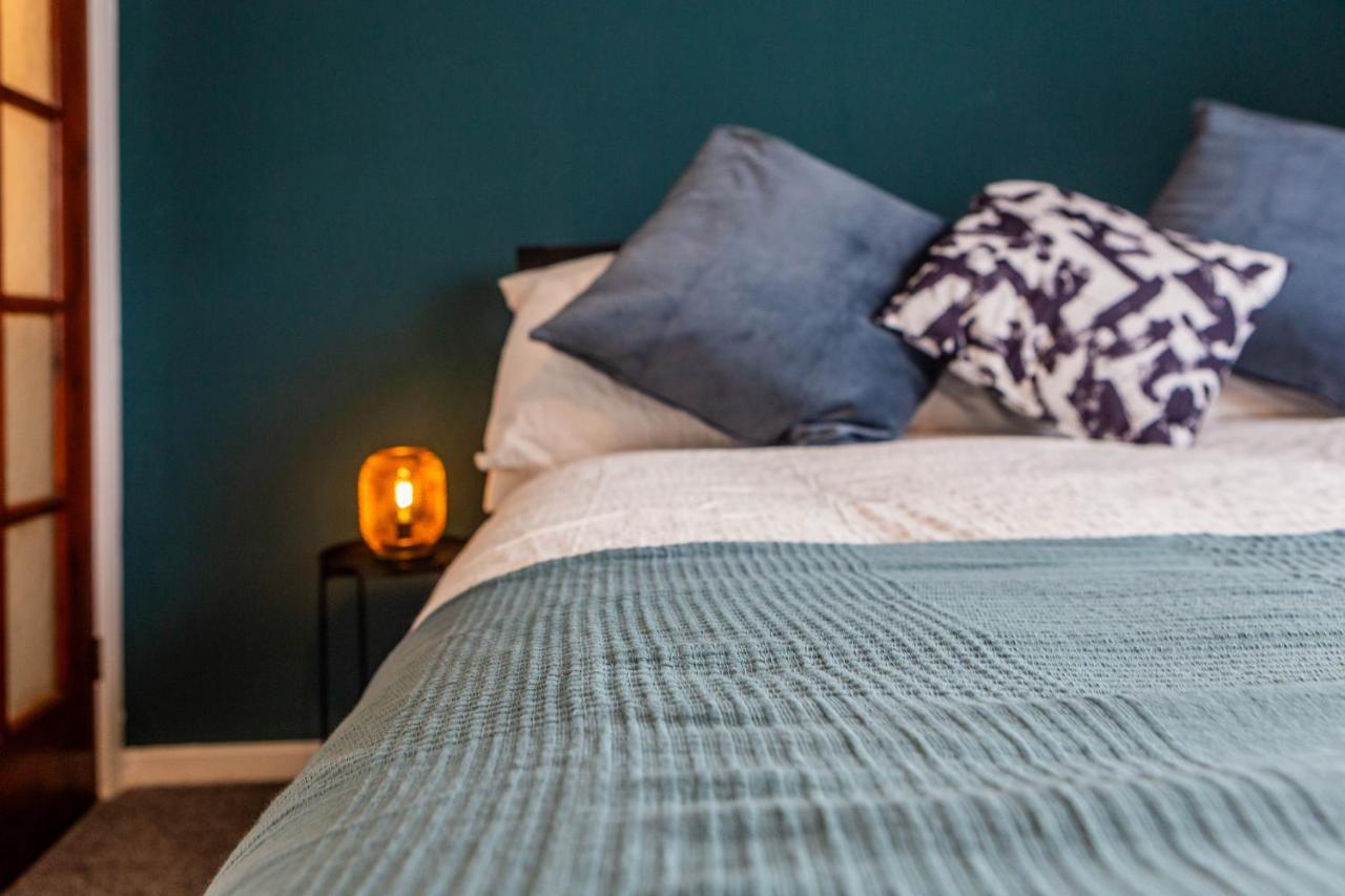 New Large 2 Bed Entire Apartment Near Newcastle Upon Tyne With Free Parking エクステリア 写真